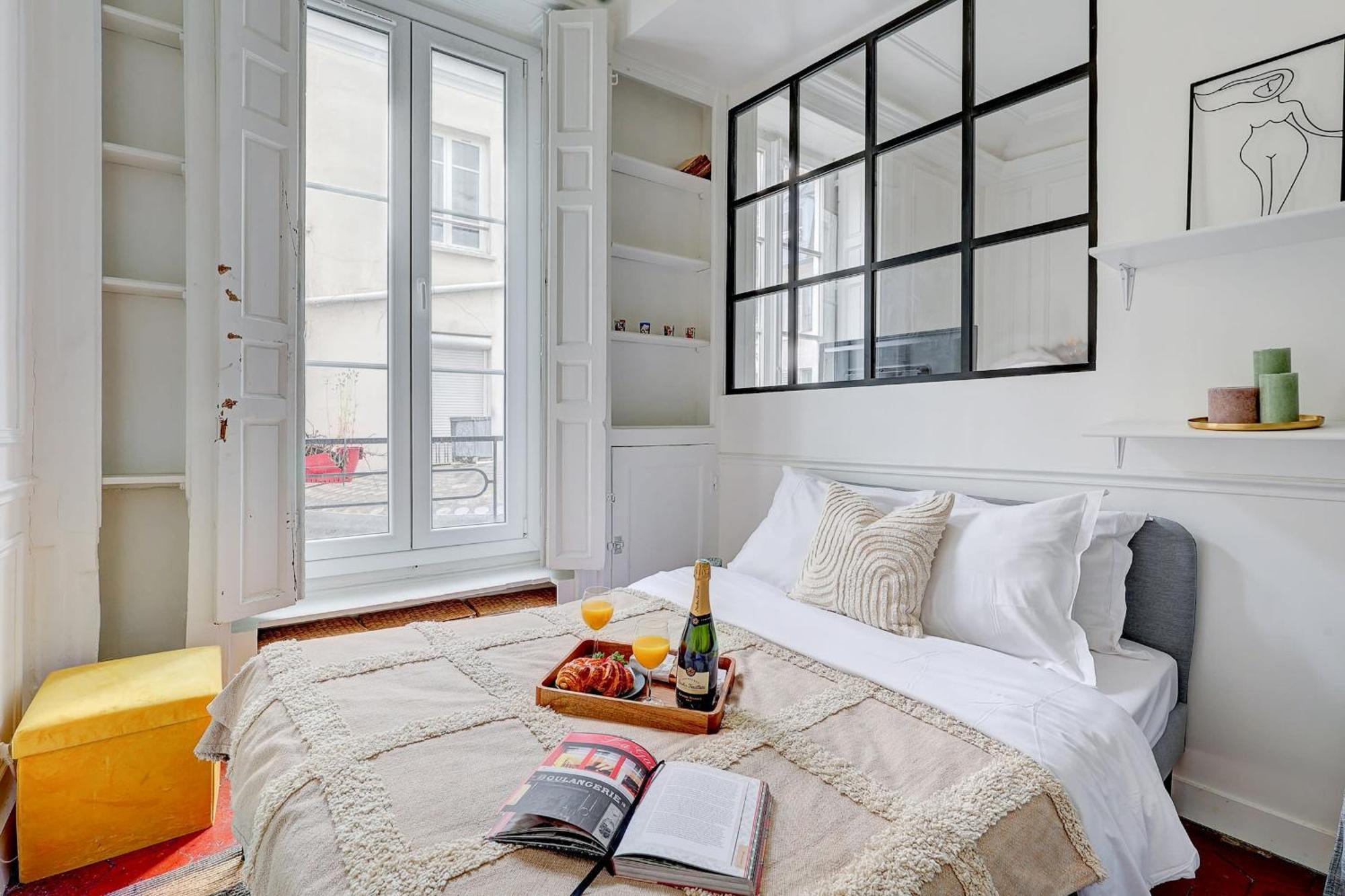 Eiffel Tower & Invalides - 1br - Cityapartmentstay Appartamento