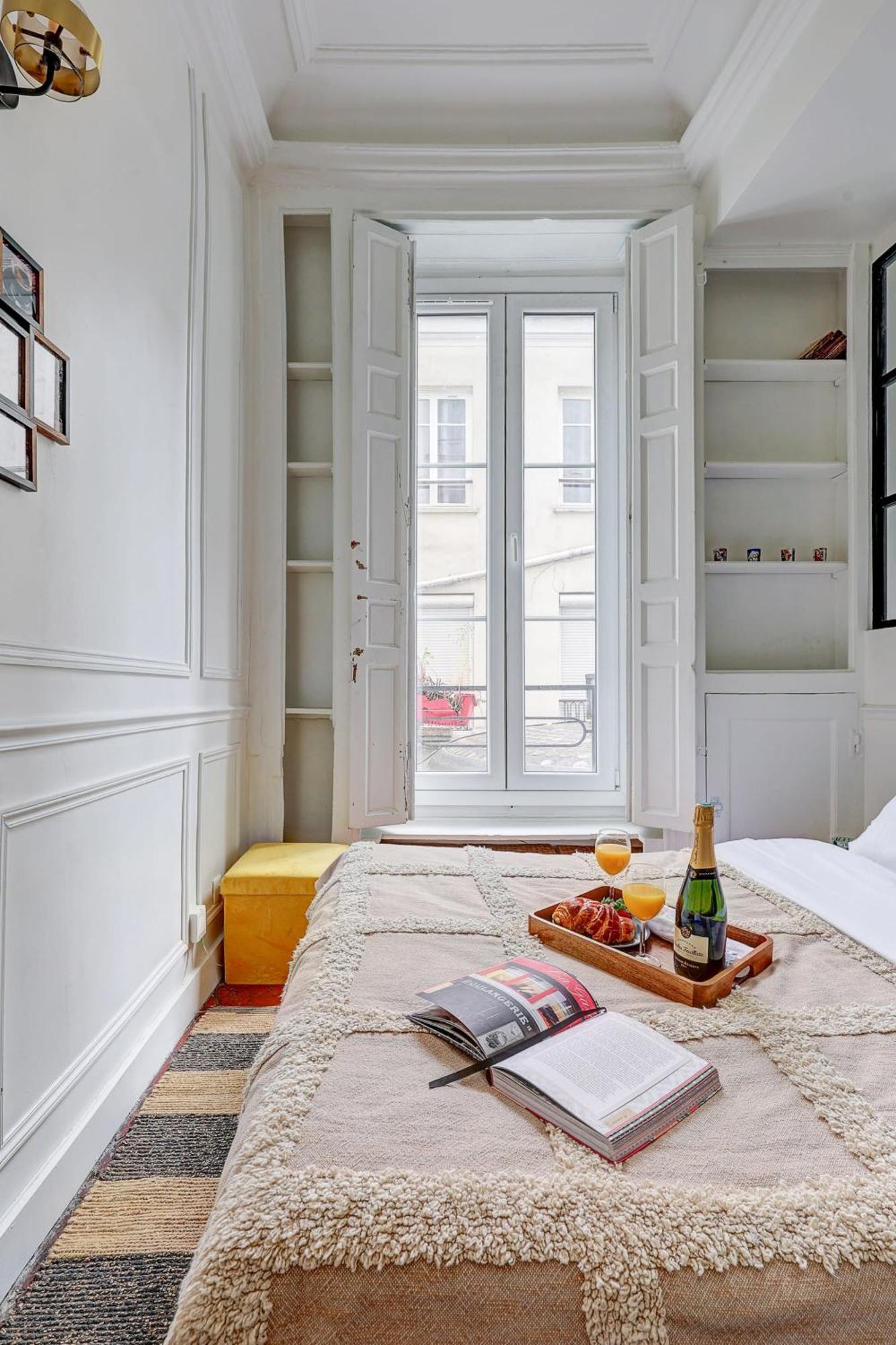 Eiffel Tower & Invalides - 1br - Cityapartmentstay Appartamento
