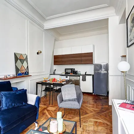 Eiffel Tower & Invalides - 1br - Cityapartmentstay
